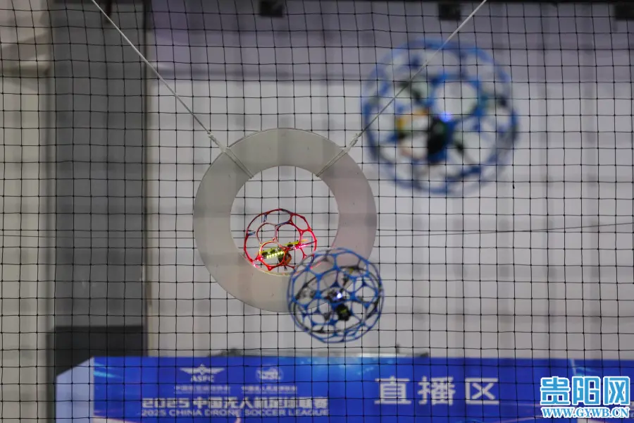 img, 年中国无人, 机足球联赛