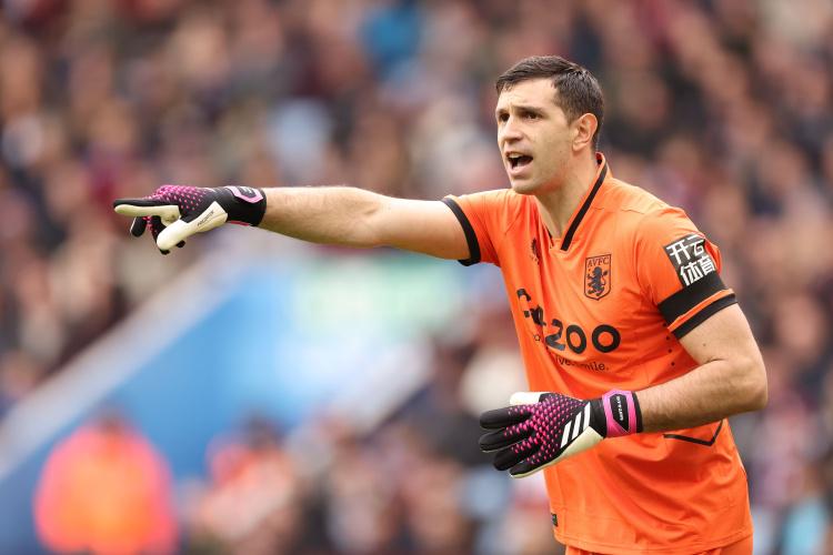 相似, 多笔重磅交 相似, 多笔重磅交