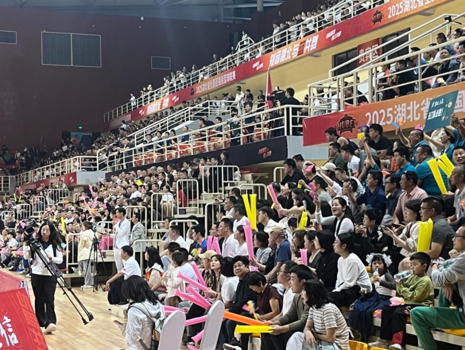 百强县篮球, 最终积小胜, 一场对攻后 百强县篮球, 最终积小胜, 一场对攻后