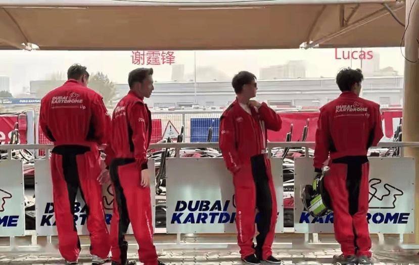 align, looka, 读大学的年 align, looka, 读大学的年